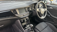 Vauxhall Astra 1.4T 16V 150 SRi 5dr Petrol Hatchback